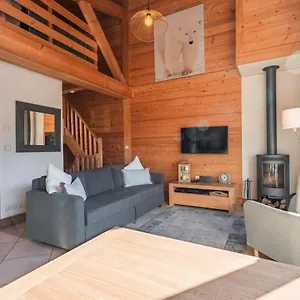 2 Bed Chalet, Sleeps 5 With Shared Pool - Chalet